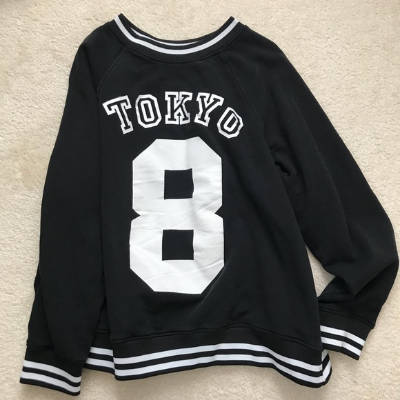 H&M Sweaters - H&M TOKYO SWEATER